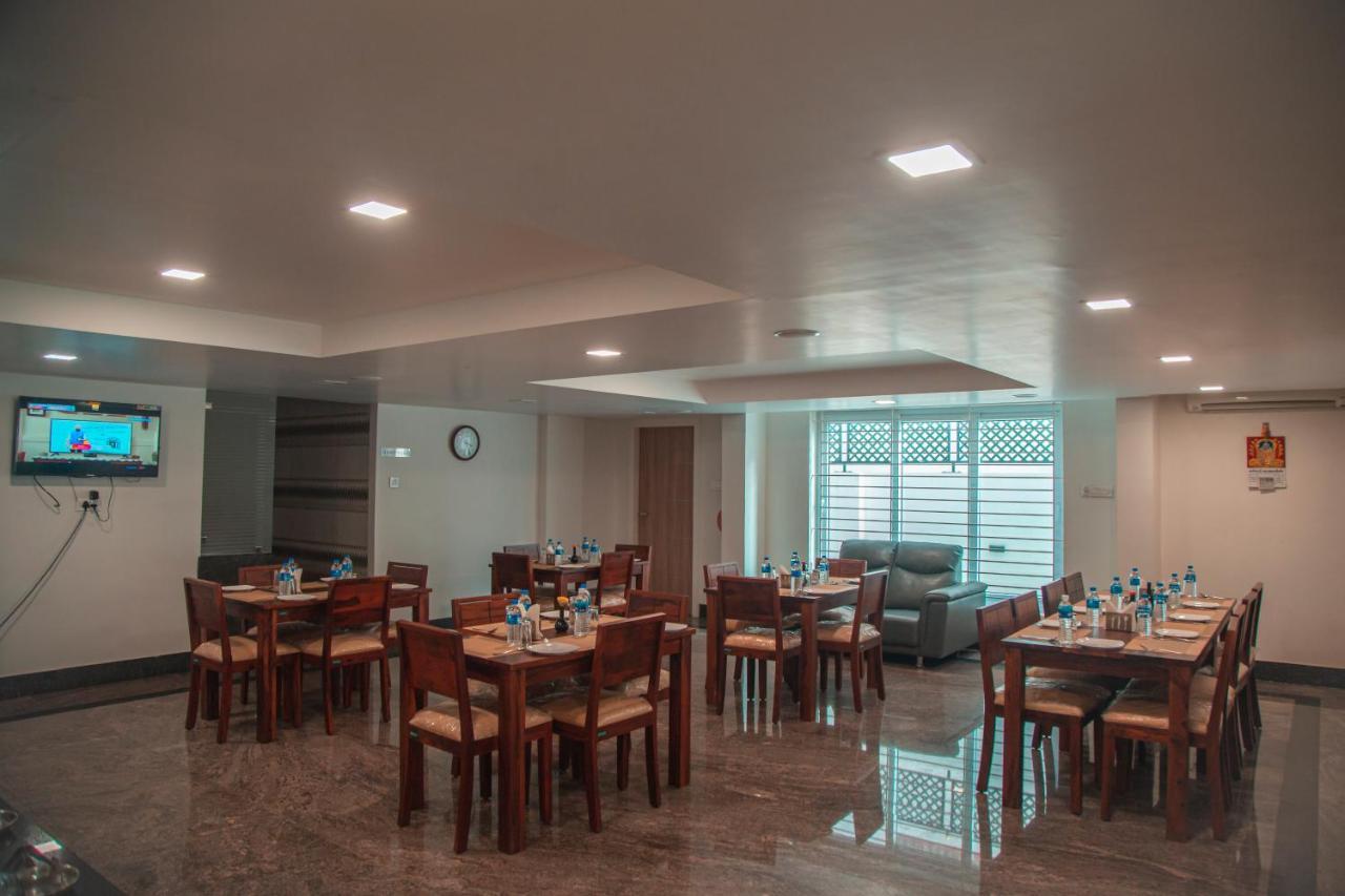 Park Avenue Suites Coimbatore Buitenkant foto