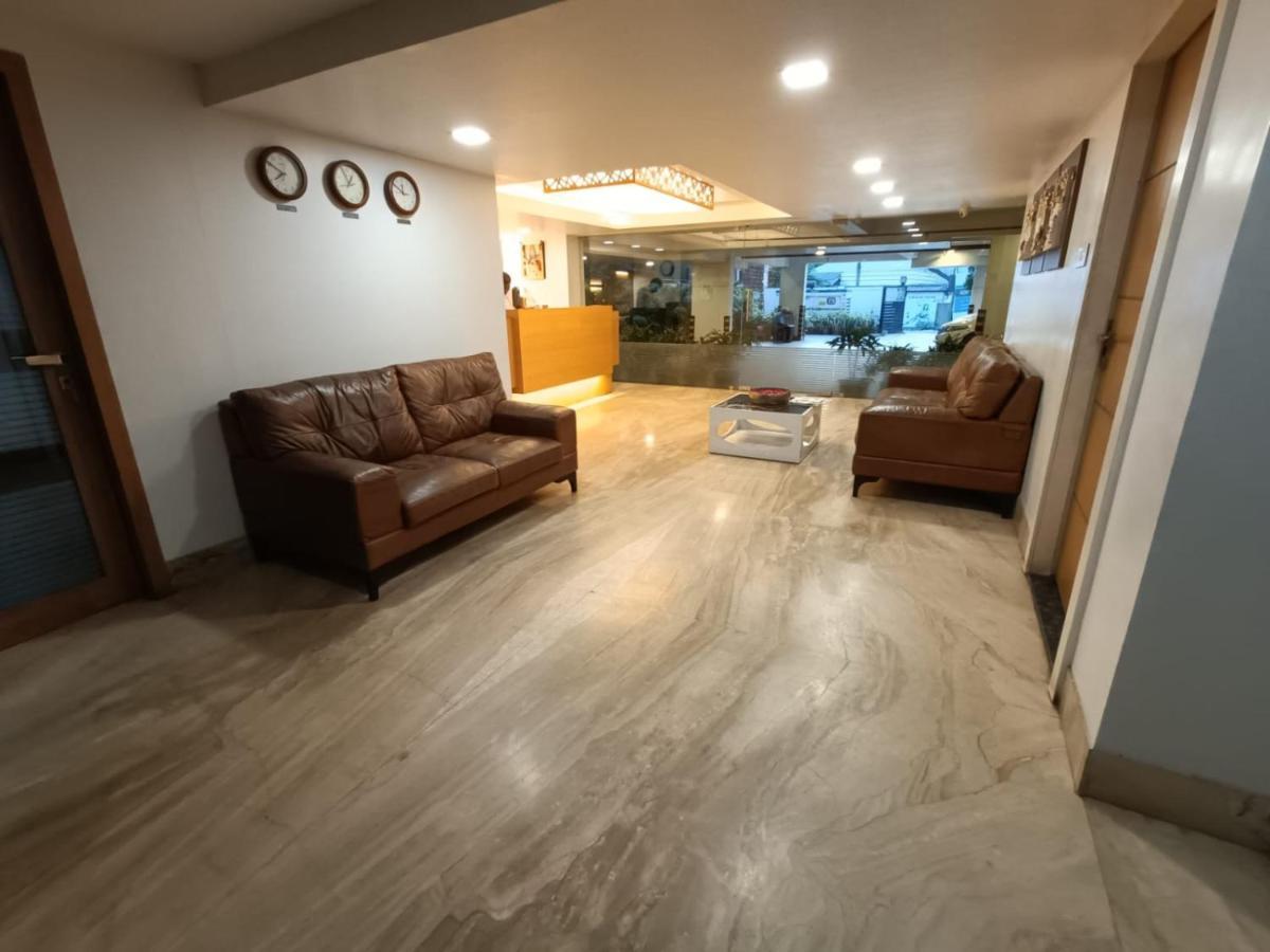 Park Avenue Suites Coimbatore Buitenkant foto