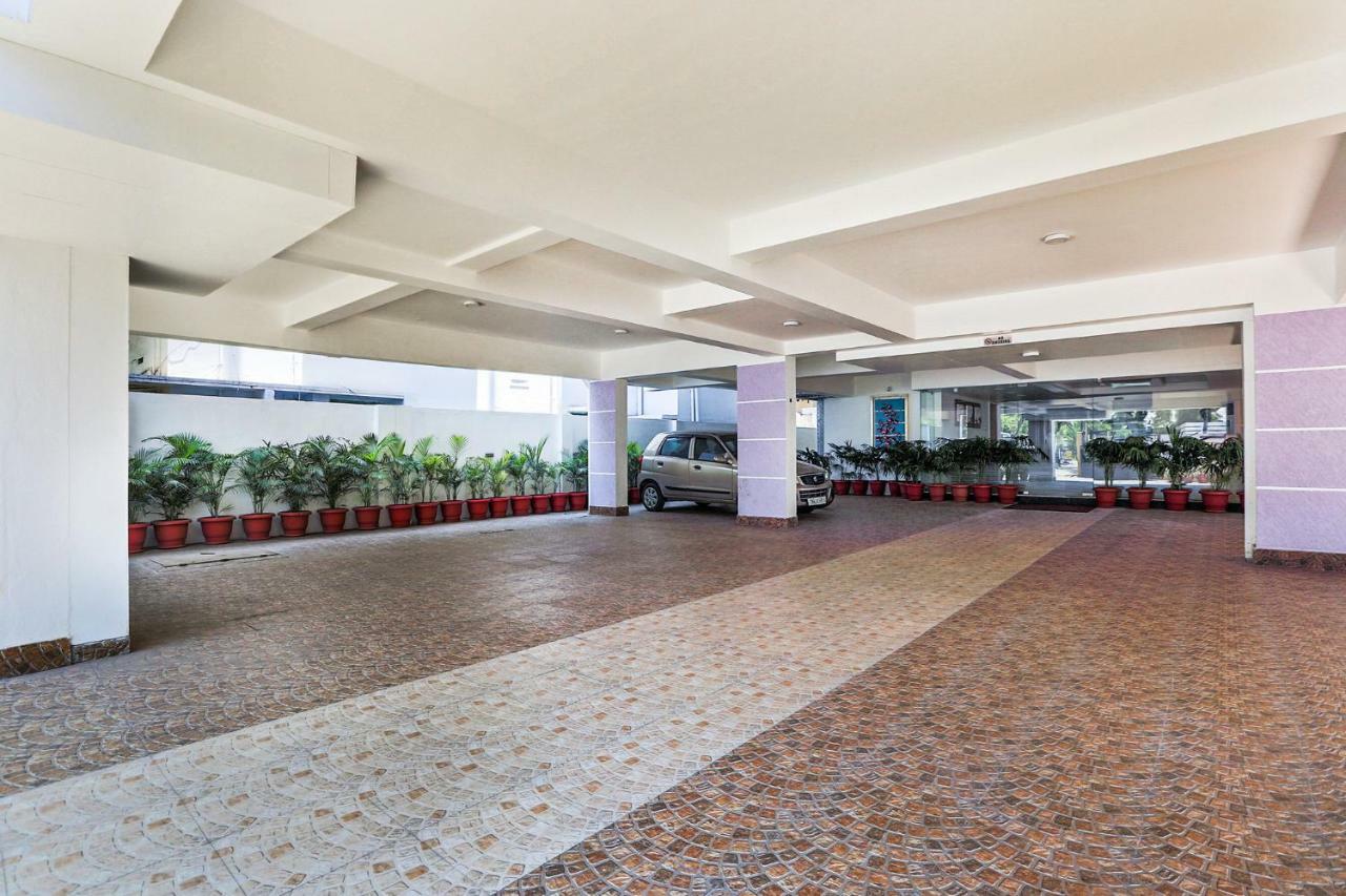 Park Avenue Suites Coimbatore Buitenkant foto